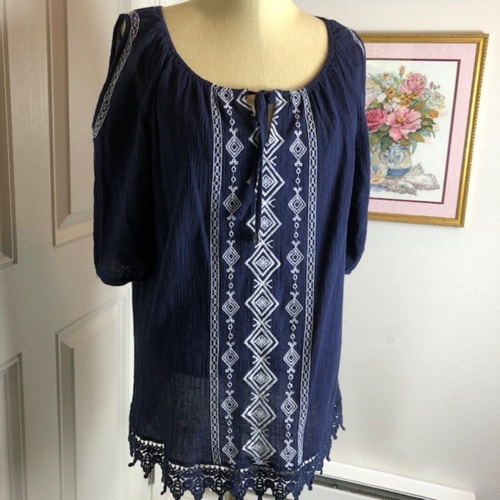 Westport Navy and White Top